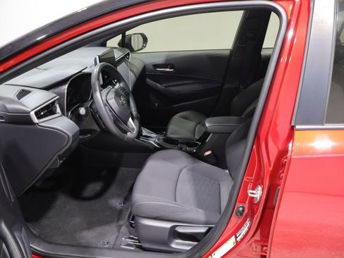 Used 2023 Toyota Corolla SE FWD image 9