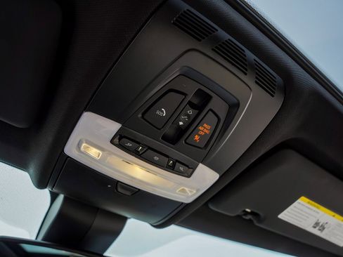 Used 2018 BMW X5 xDrive35d image 21