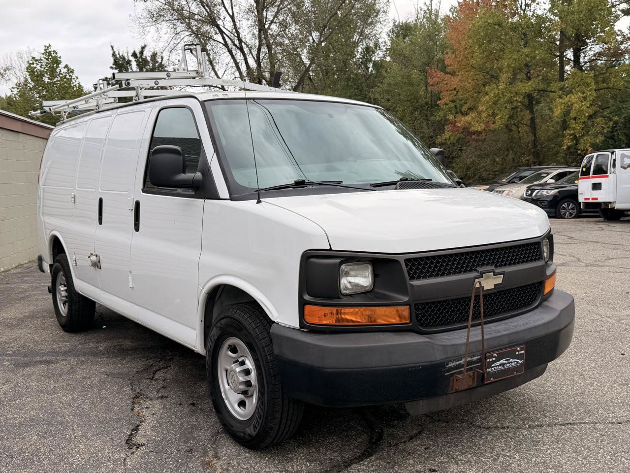 Used 2013 Chevrolet Express 3500 RWD image 9