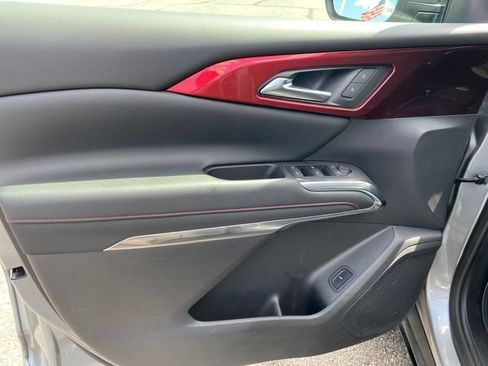 Used 2024 Chevrolet Traverse Z71 w/ LPO, Floor Liner Package AWD/4WD image 16
