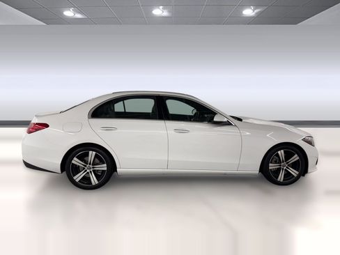 Used 2023 Mercedes-Benz C 300 Sedan image 8