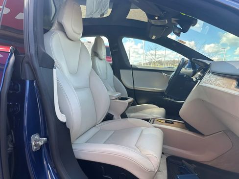 Used 2019 Tesla Model S Long Range AWD/4WD image 10