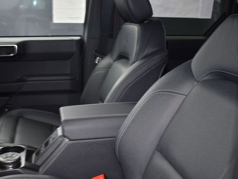 New 2025 Ford Bronco Big Bend w/ Black Diamond Package image 10