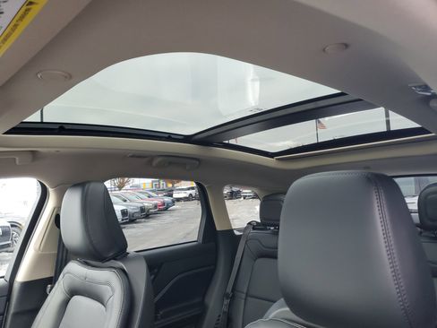 New 2026 Lincoln Corsair Reserve w/ Jet Appearance Package image 11