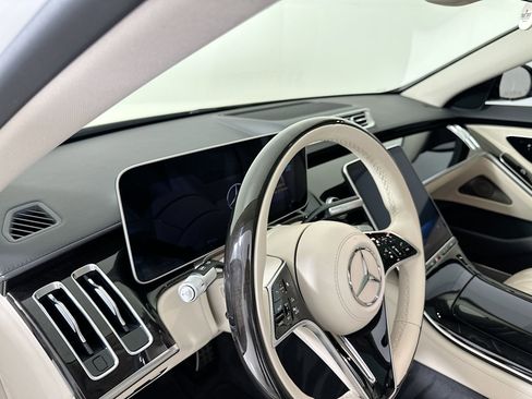 Used 2023 Mercedes-Benz S 580 4MATIC Sedan image 10