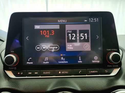 Used 2021 Nissan Sentra SR FWD image 15