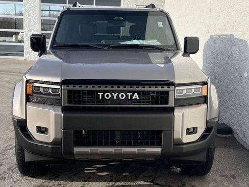 Used 2026 Toyota Land Cruiser image 3