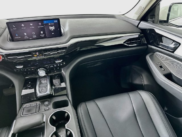 Used 2024 Acura MDX SH-AWD image 26