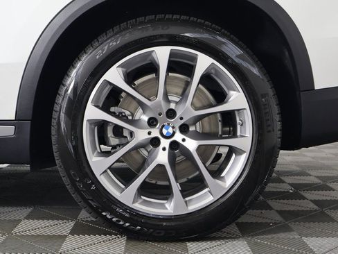 New 2026 BMW X5 xDrive50e w/ Climate Comfort Package AWD/4WD image 10