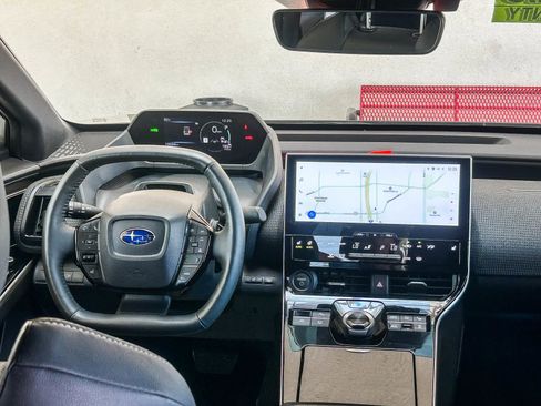 Used 2025 Subaru Solterra image 12