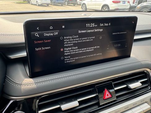 Used 2024 Genesis G70 3.3T Advanced image 28