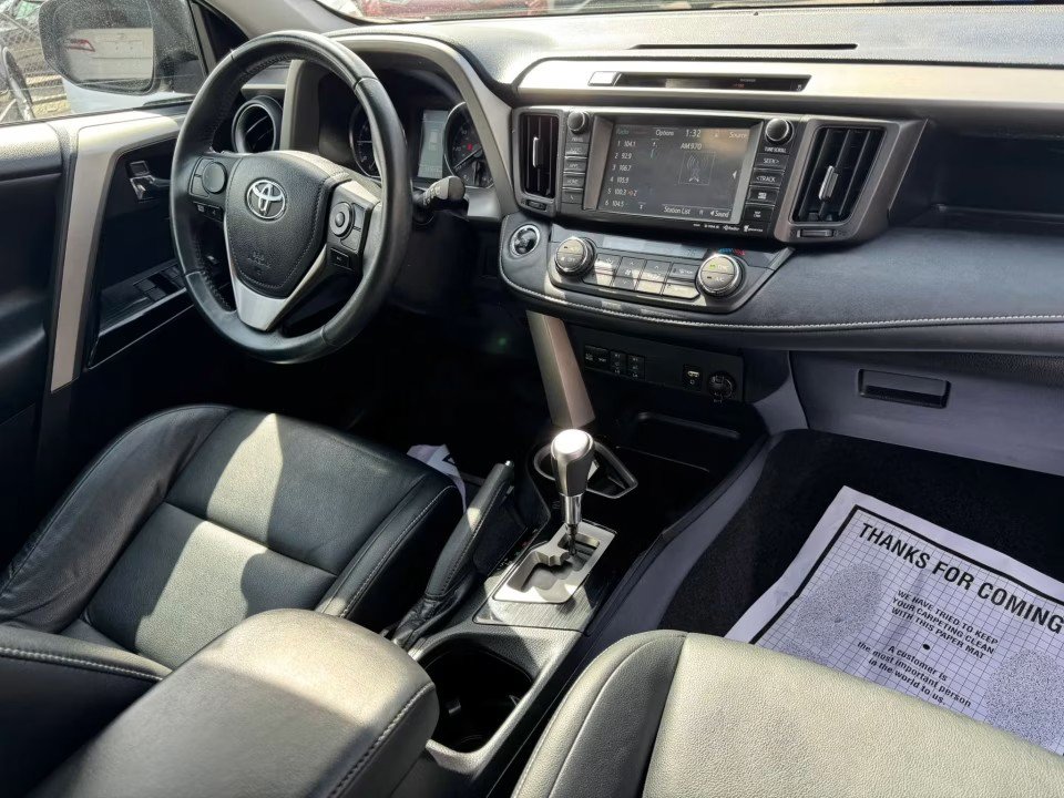 Used 2016 Toyota RAV4 Limited AWD/4WD image 20