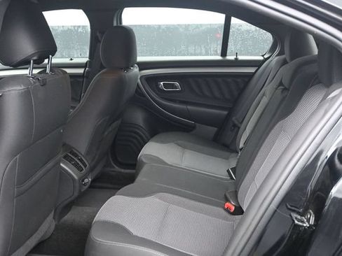Used 2018 Ford Taurus SEL w/ Equipment Group 201A AWD/4WD image 5