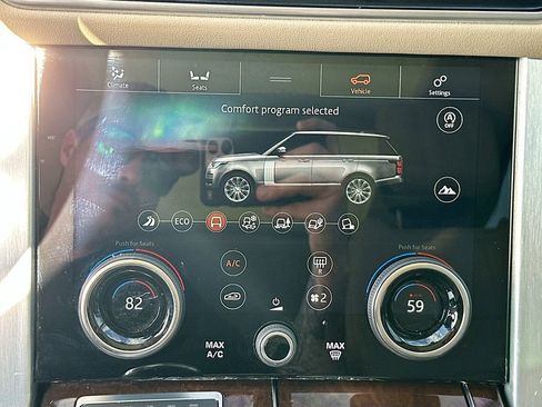 Used 2021 Land Rover Range Rover AWD/4WD image 16