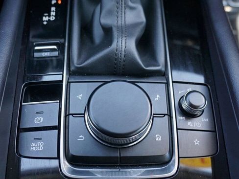 Used 2024 MAZDA MAZDA3 s image 22