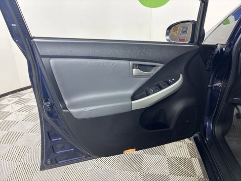 Used 2014 Toyota Prius Four image 23