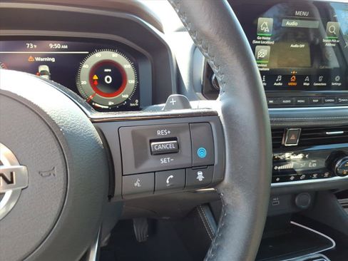 Used 2021 Nissan Rogue Platinum AWD/4WD image 21