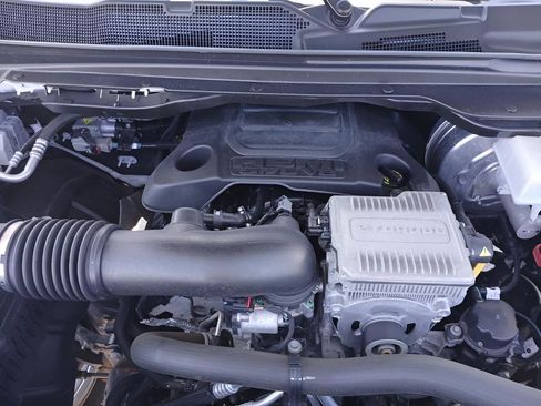 Used 2022 RAM 1500 Big Horn AWD/4WD image 33