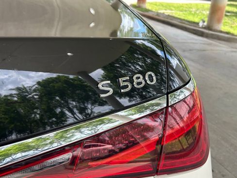 Used 2021 Mercedes-Benz Maybach S 580 4MATIC image 19