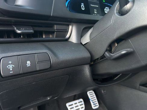 New 2026 Hyundai Elantra Sport image 2