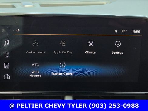 Used 2024 Chevrolet Trax RS w/ Sunroof Package FWD image 23