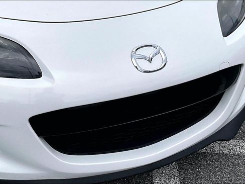 Used 2014 MAZDA MX-5 Miata Club RWD image 28