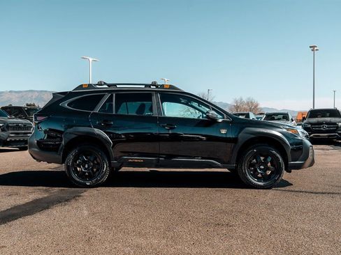 Used 2022 Subaru Outback Wilderness image 7