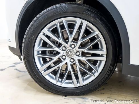 Used 2023 Acura MDX w/ Advance Package AWD/4WD image 11
