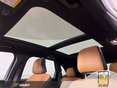 Used 2024 Ford Edge Titanium w/ Titanium Elite Package AWD/4WD image 15