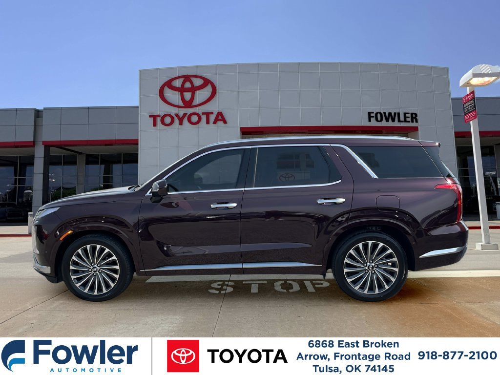 Used 2024 Hyundai Palisade Calligraphy FWD image 9