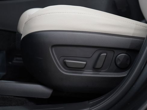 Certified 2025 MAZDA CX-90 Plug-In Hybrid w/Premium Sport image 25