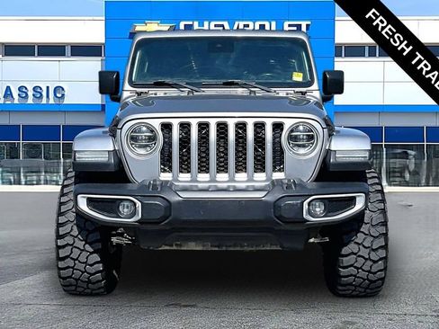 Used 2020 Jeep Gladiator Overland AWD/4WD image 19