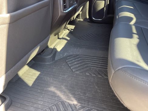 Certified 2025 Chevrolet Silverado 1500 LTZ w/ LTZ Premium Package image 17