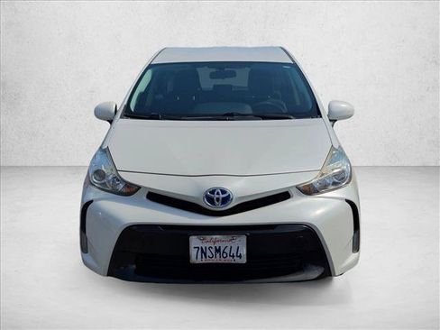 Used 2015 Toyota Prius V Three FWD image 2