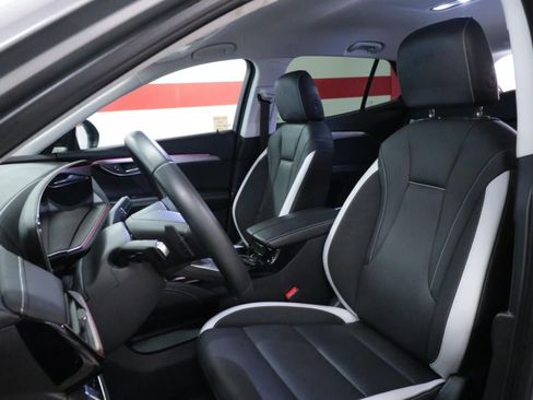 Used 2025 Buick Envision Sport Touring image 5