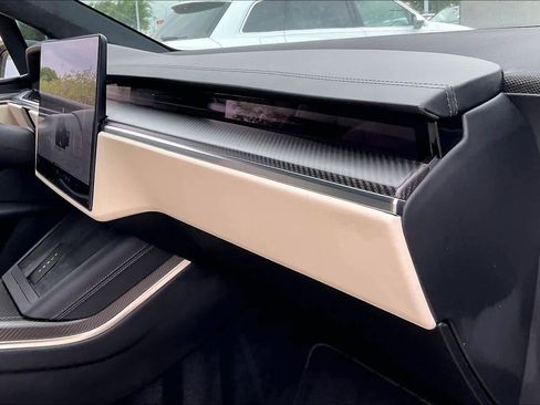 Used 2022 Tesla Model X Plaid AWD/4WD image 18