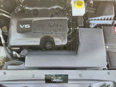 Certified 2023 Nissan Pathfinder Platinum image 22