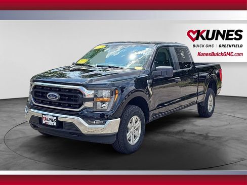 Used 2023 Ford F150 XLT w/ Trailer Tow Package AWD/4WD image 3