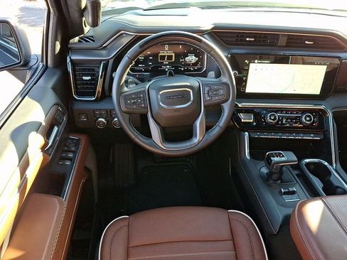 Used 2024 GMC Sierra 1500 Denali Ultimate image 14