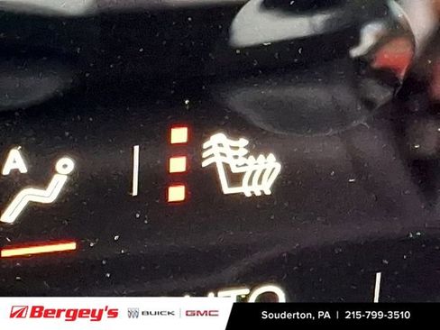 New 2026 GMC Terrain AT4 w/ LPO, Black Badging Package AWD/4WD image 19