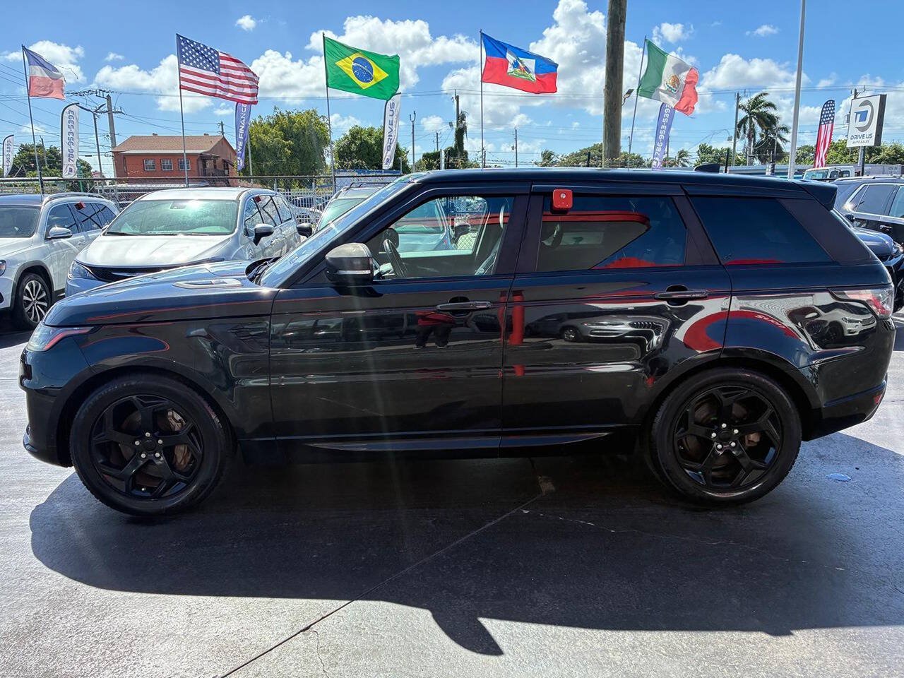 Used 2018 Land Rover Range Rover Sport HSE AWD/4WD image 5