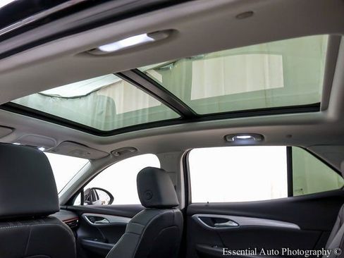 New 2026 Buick Envision Avenir image 10