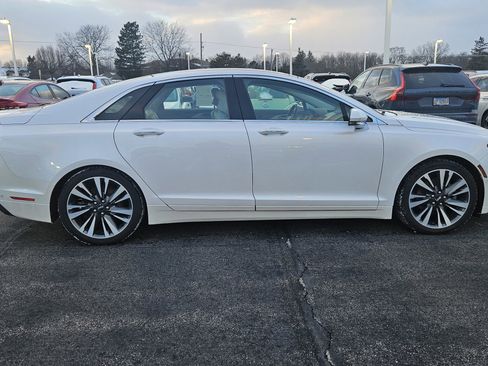 Used 2019 Lincoln MKZ Reserve w/ Luxury Package image 3