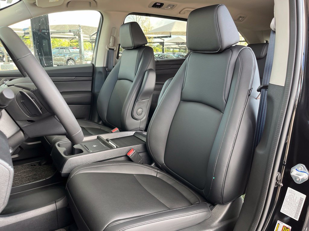New 2027 Honda Odyssey EX-L image 13