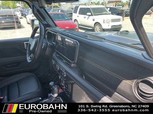 Used 2025 Jeep Wrangler Unlimited Rubicon 392 AWD/4WD image 20