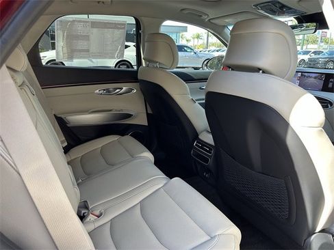 New 2026 Genesis GV70 2.5T Select image 22