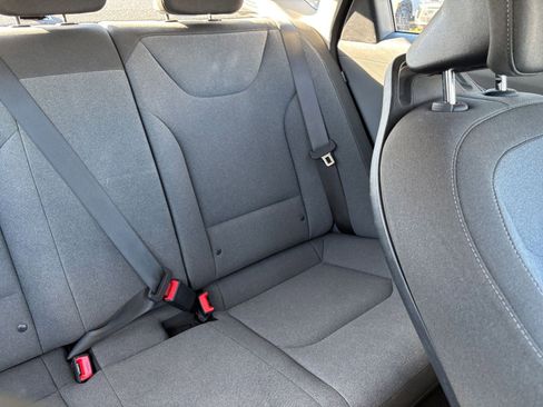 Used 2025 Kia K4 FWD image 39