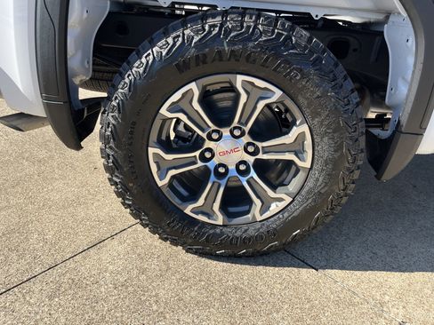 New 2026 GMC Sierra 1500 Pro image 26