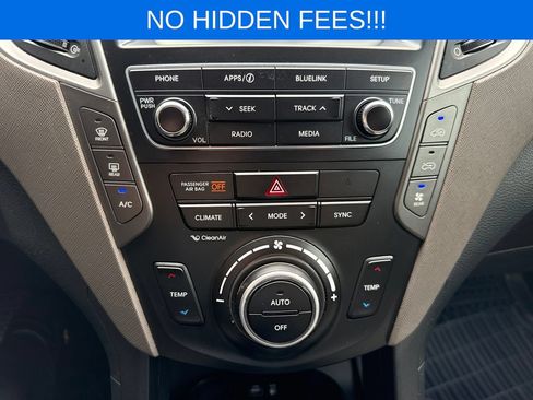Used 2017 Hyundai Santa Fe SE w/ Cargo Package FWD image 19