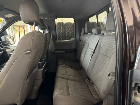 Used 2019 Ford F150 XLT w/ Equipment Group 302A Luxury image 32